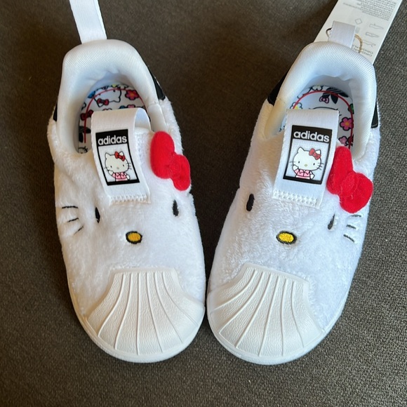 adidas Other - Hello Kitty Superstar 360 Kids Toddlers Slip On Sneakers Size 8K!